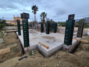 14-encofrado-pilares-estructura-casa-alicante